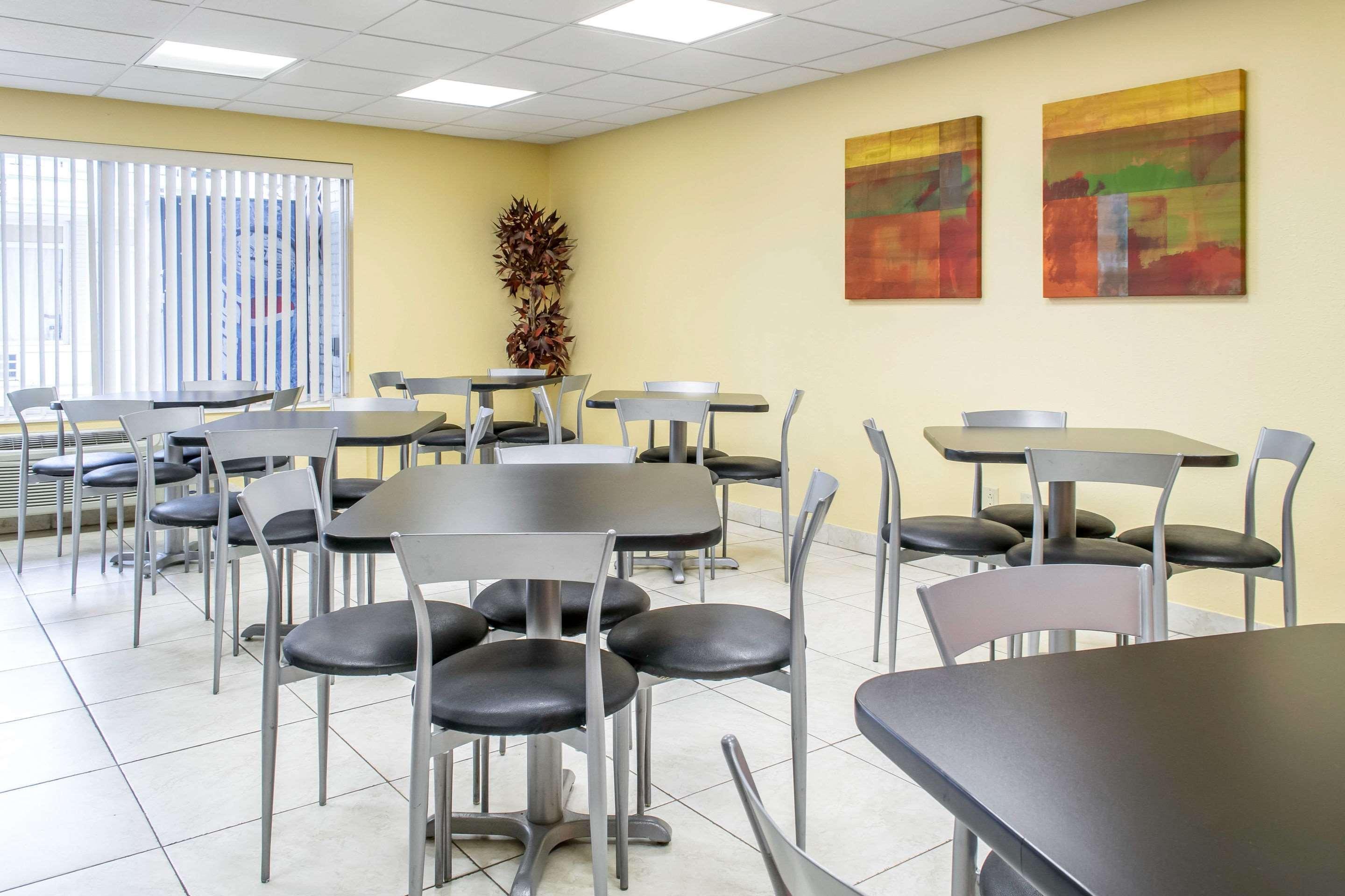 Econo Lodge Fort Knox Radcliff Esterno foto