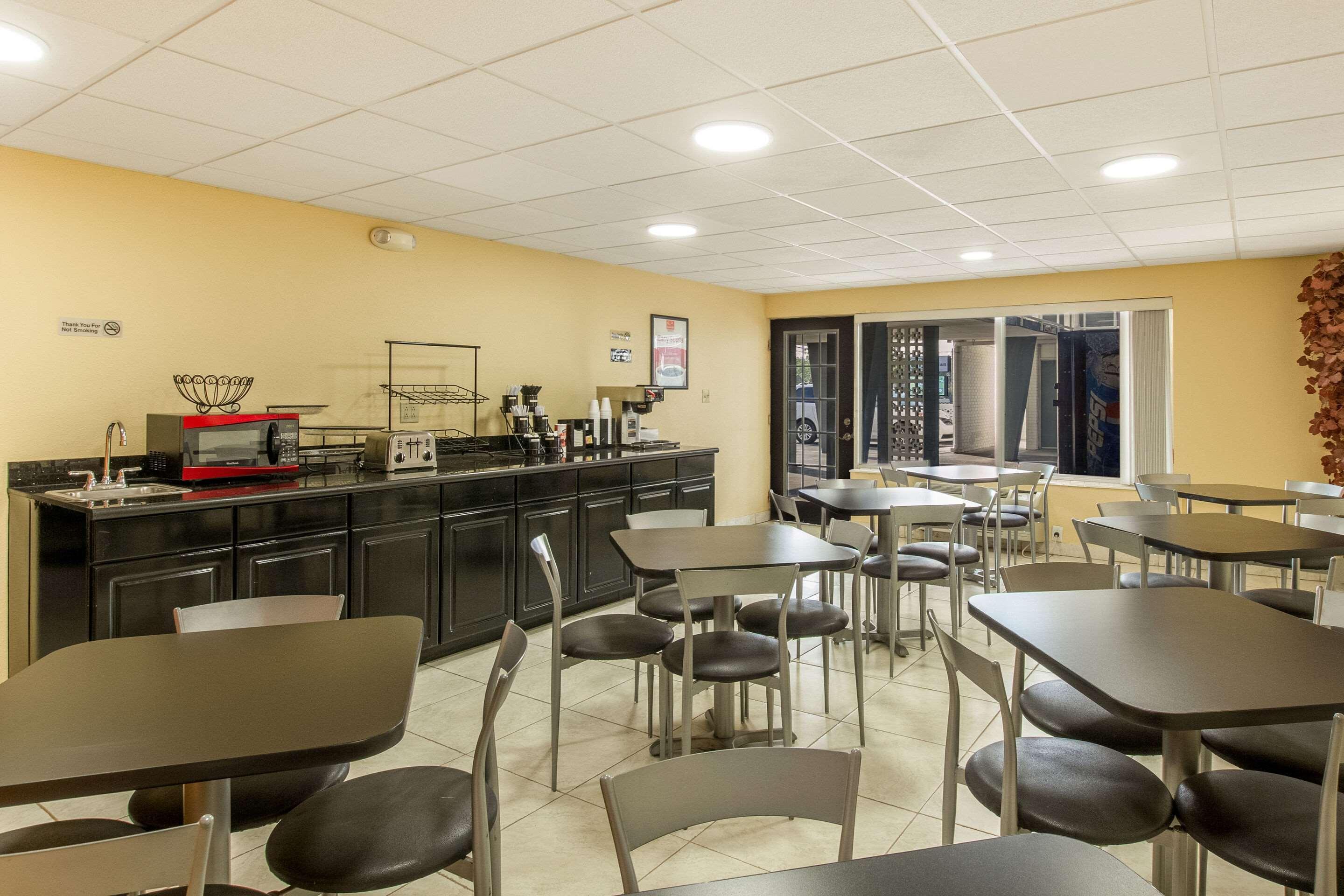 Econo Lodge Fort Knox Radcliff Esterno foto